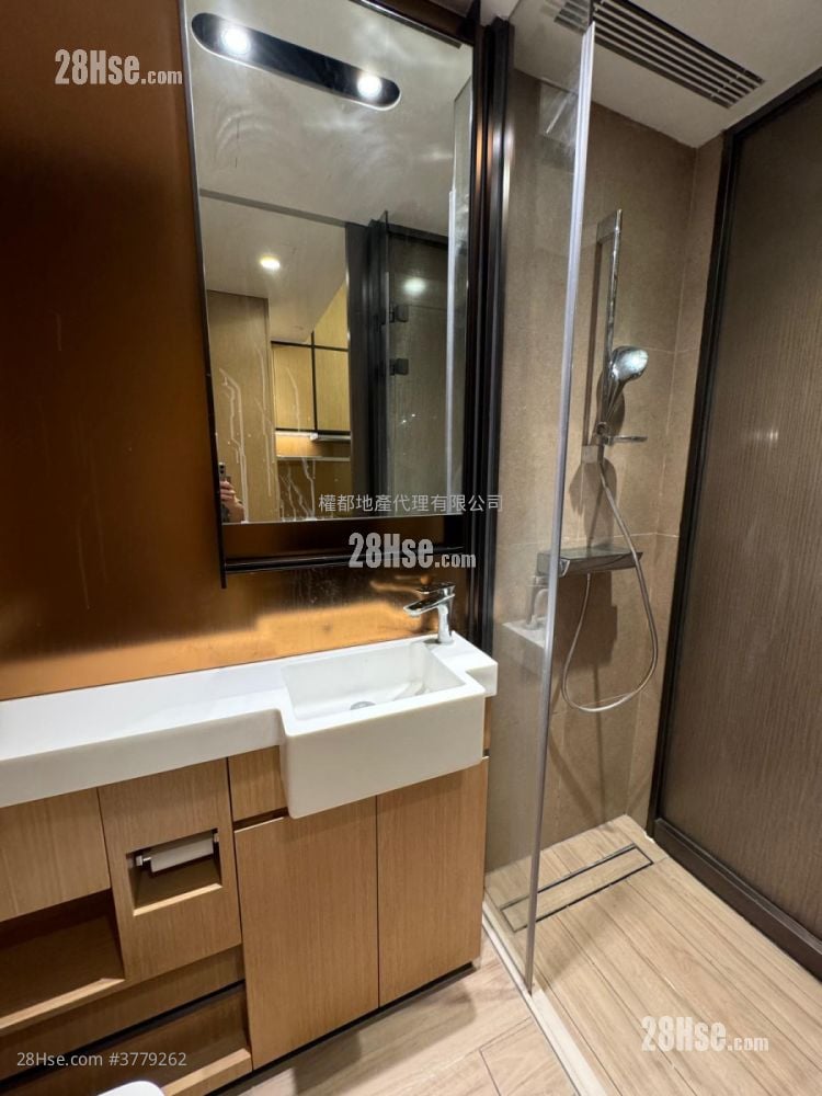 Cetus Square Mile Rental Studio , 1 Bathroom 198 ft²