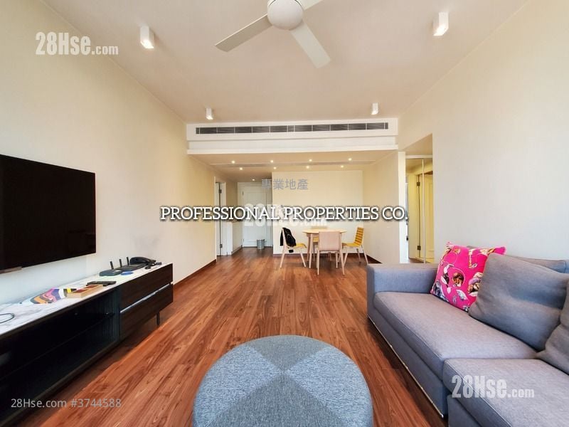 Convention Plaza Sell 2 Bedrooms , 2 Bathrooms 978 ft²