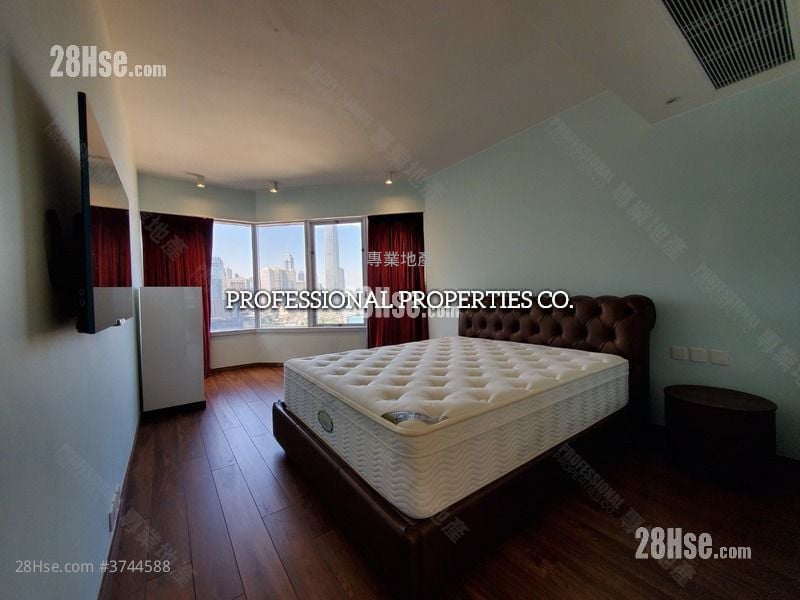 Convention Plaza Sell 2 Bedrooms , 2 Bathrooms 978 ft²