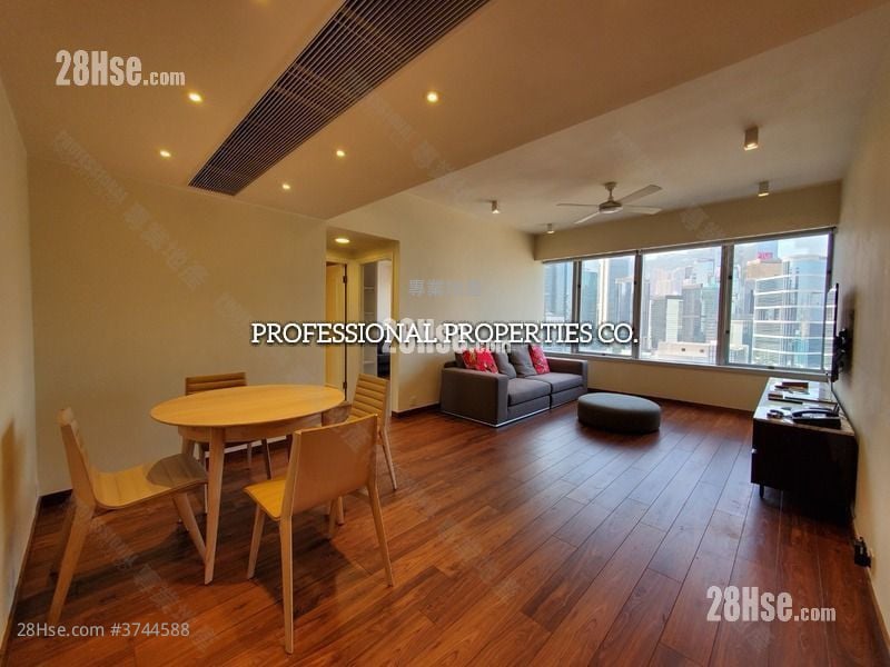 Convention Plaza Sell 2 Bedrooms , 2 Bathrooms 978 ft²