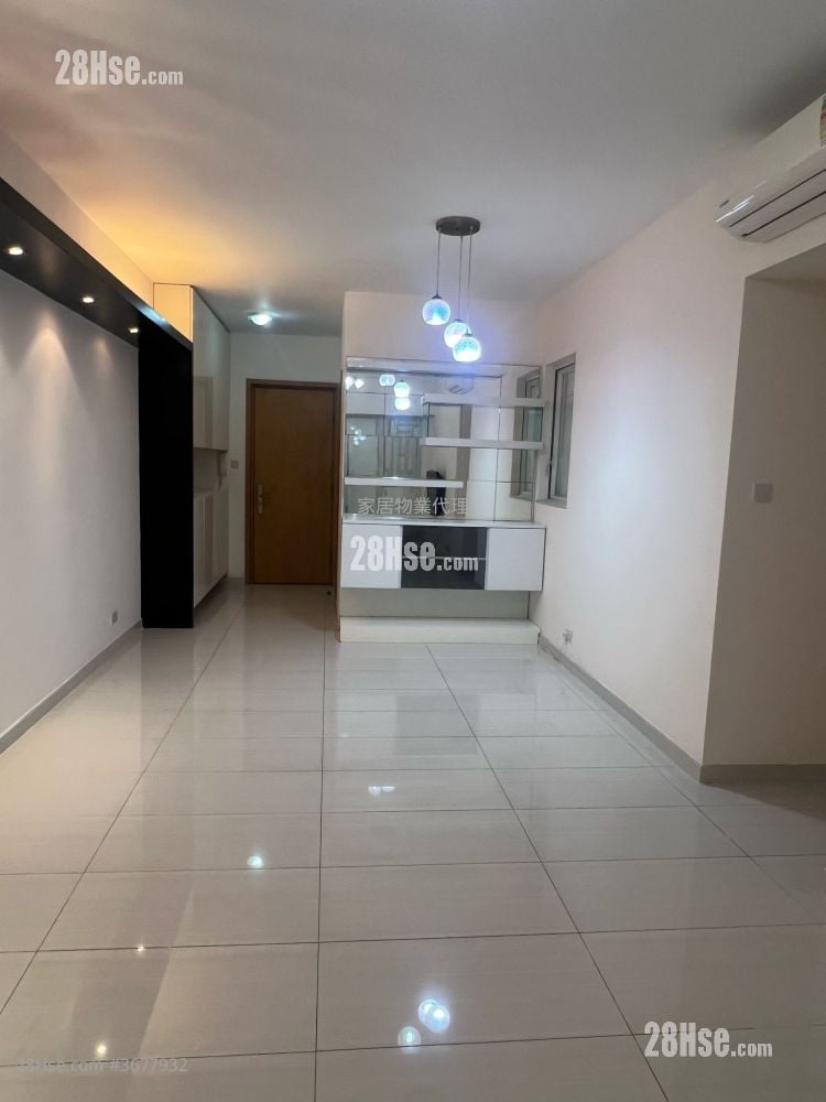 Island Lodge Sell 3 Bedrooms , 2 Bathrooms 802 ft²