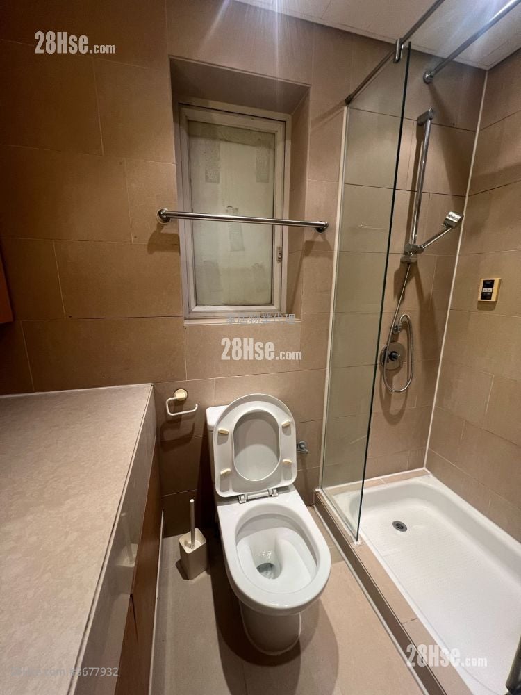 Island Lodge Sell 3 Bedrooms , 2 Bathrooms 802 ft²