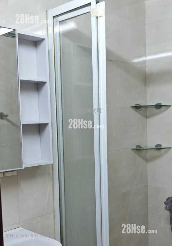 南方大厦 租盘 2 房 , 1 浴室 372 平方尺