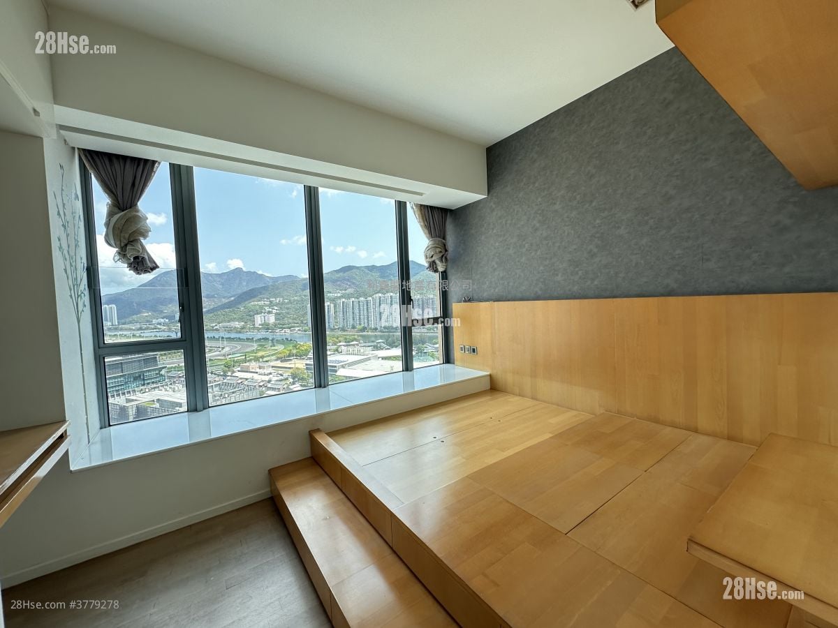 The Palazzo Rental 3 Bedrooms , 2 Bathrooms 1,403 ft²