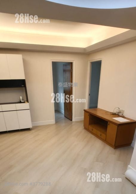 Aldrich House Rental 2 Bedrooms , 1 Bathroom 478 ft²