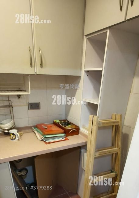 Aldrich House Rental 2 Bedrooms , 1 Bathroom 478 ft²