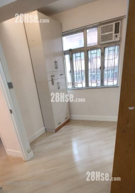 Aldrich House Rental 2 Bedrooms , 1 Bathroom 478 ft²