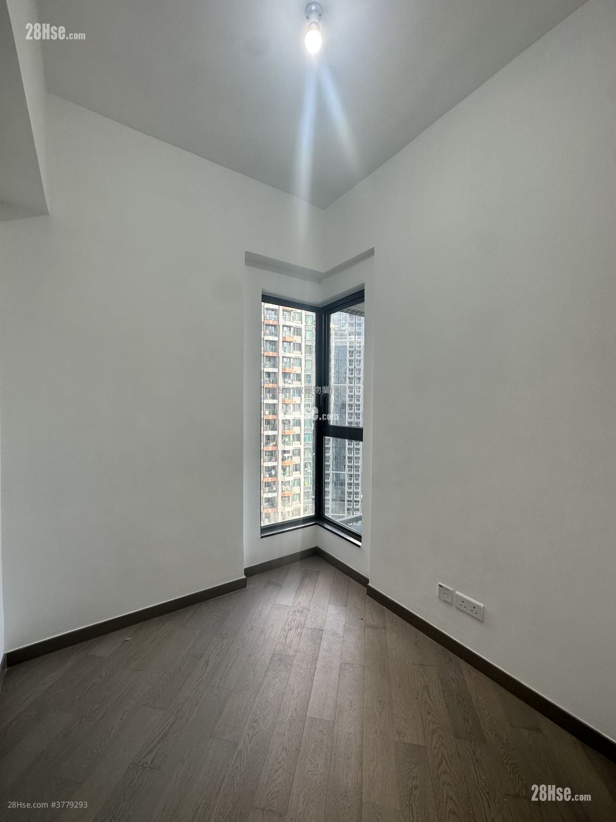 尚珒溋 售盘 2 房 , 1 浴室 465 平方尺