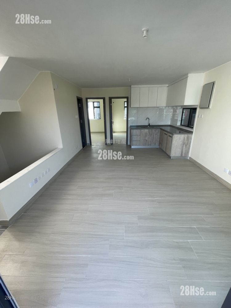 Village Sell 2 Bedrooms , 1 Bathroom 650 ft²