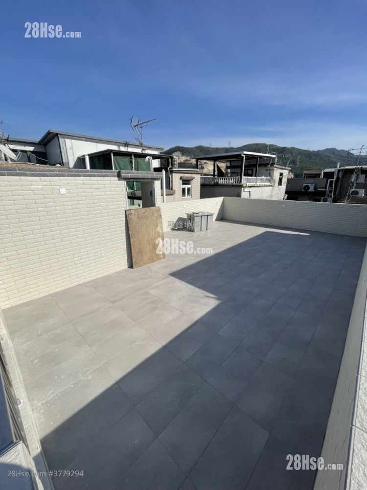 Village Sell 2 Bedrooms , 1 Bathroom 650 ft²