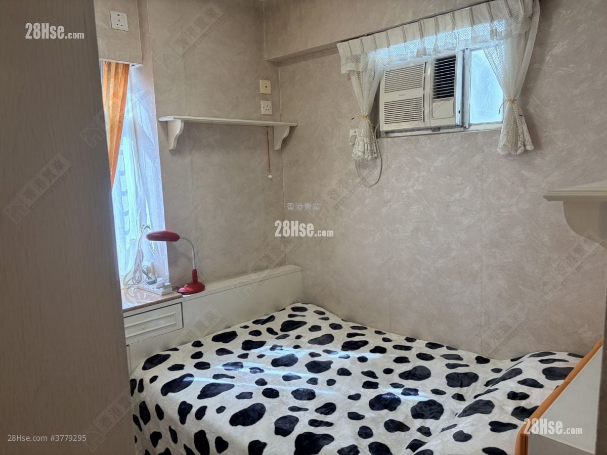 康山花园 租盘 3 房 , 1 浴室 592 平方尺