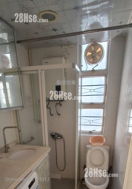 Wah Po Building Rental 1 Bedroom , 1 Bathroom 305 ft²