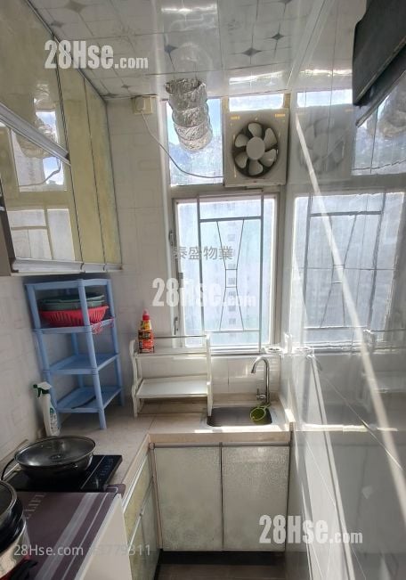 Wah Po Building Rental 1 Bedroom , 1 Bathroom 305 ft²