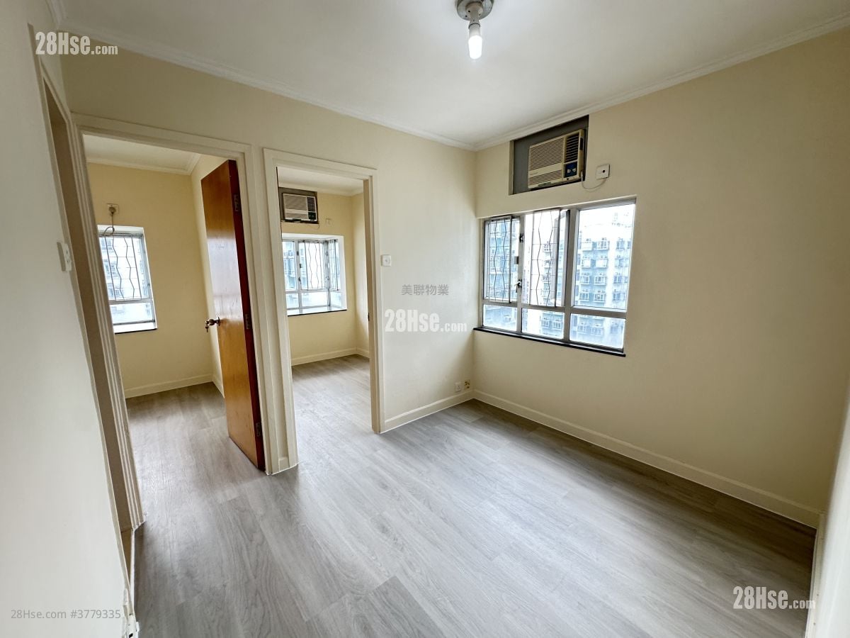 City One Shatin Sell 2 Bedrooms , 1 Bathroom 304 ft²