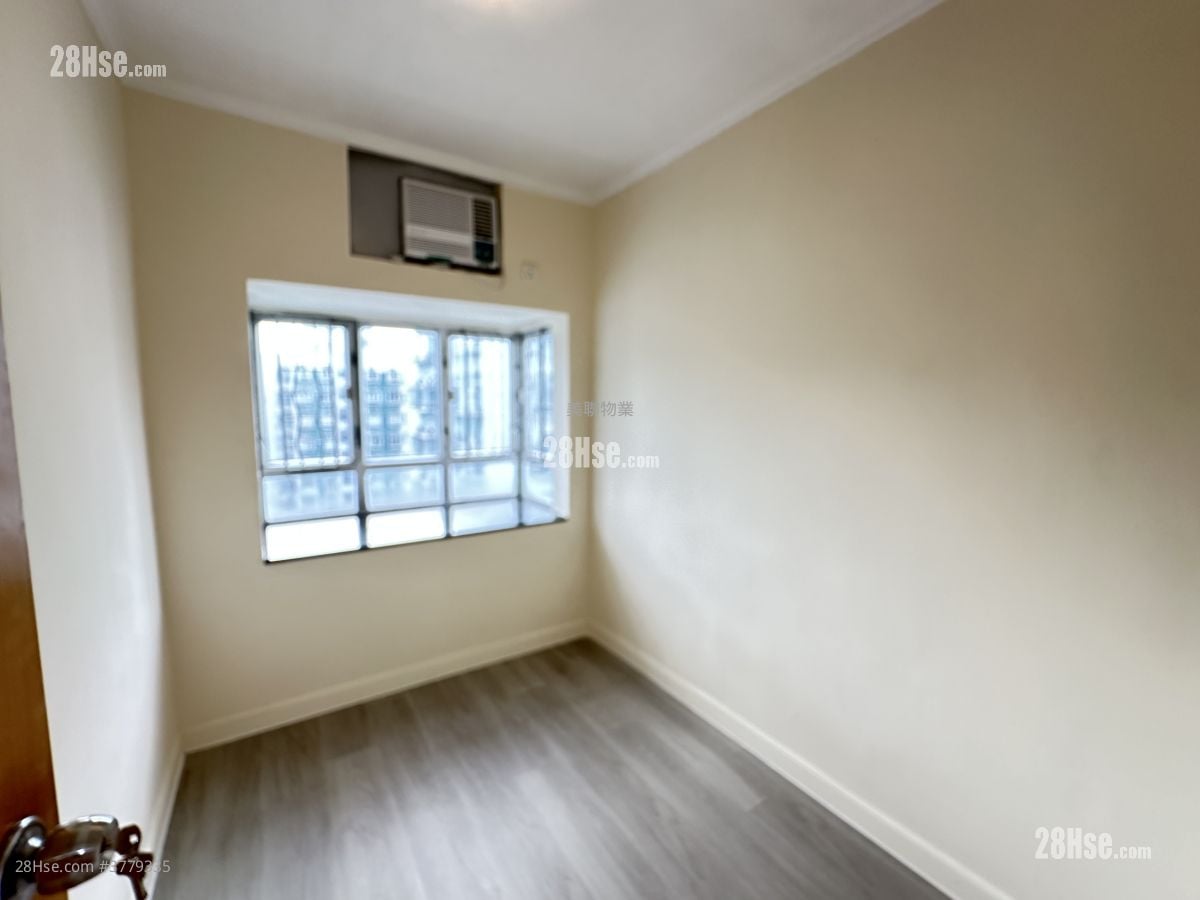 City One Shatin Sell 2 Bedrooms , 1 Bathroom 304 ft²