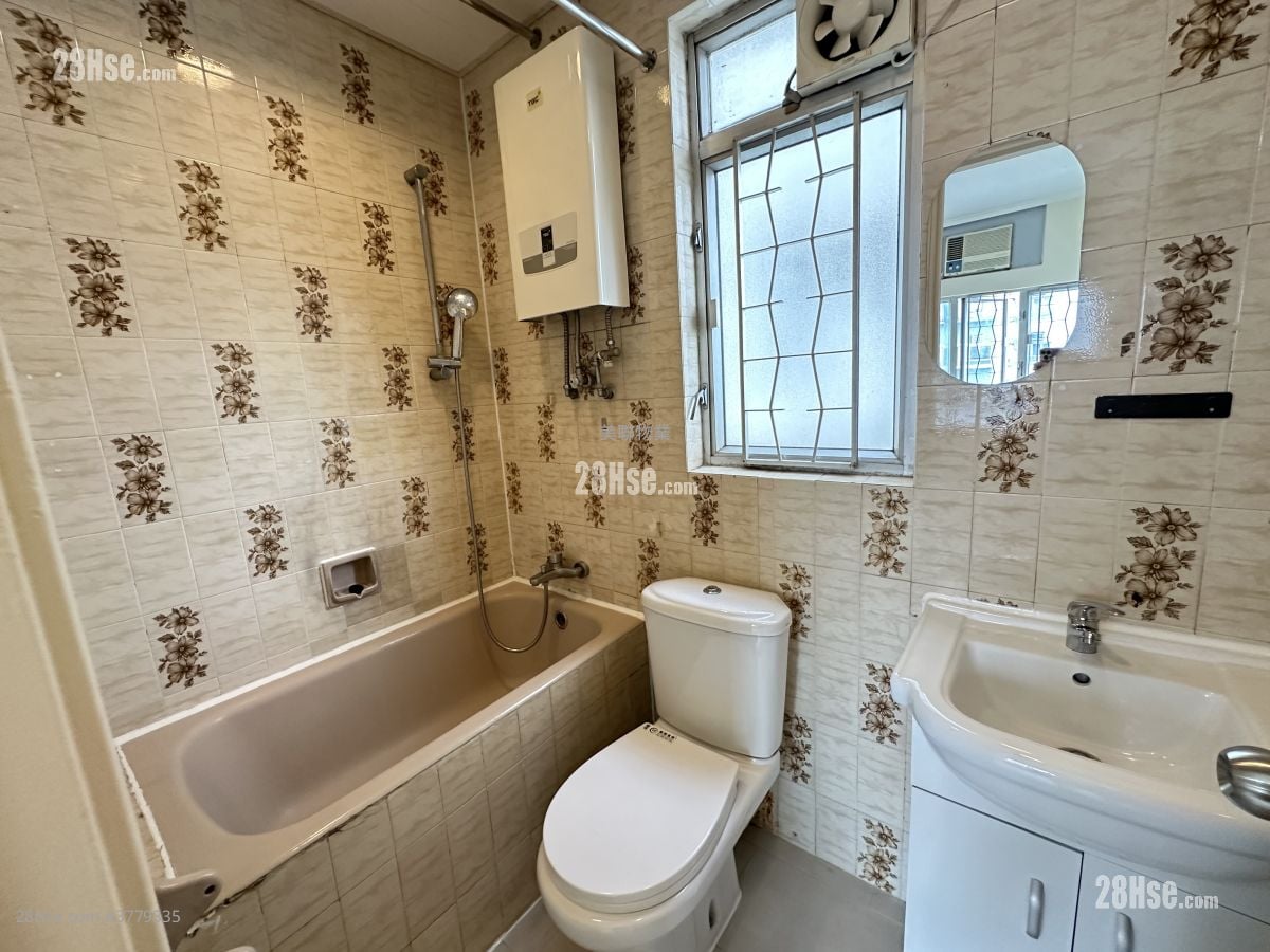 City One Shatin Sell 2 Bedrooms , 1 Bathroom 304 ft²