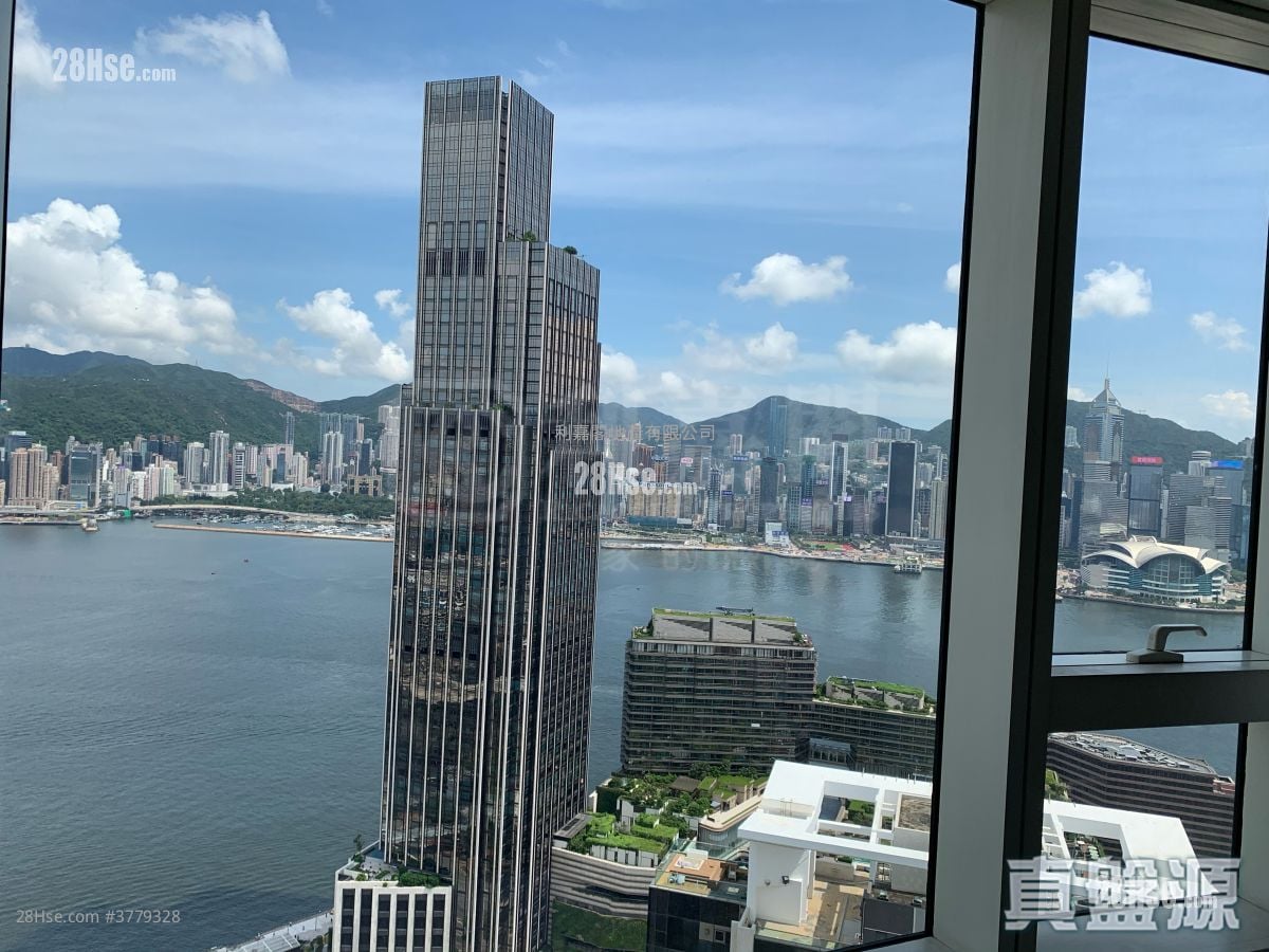 The Masterpiece Sell 3 Bedrooms , 2 Bathrooms 1,466 ft²