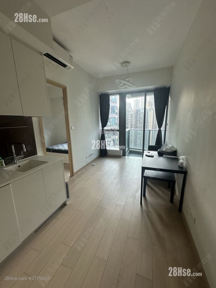 Twin Peaks Sell 1 Bedroom 358 ft²