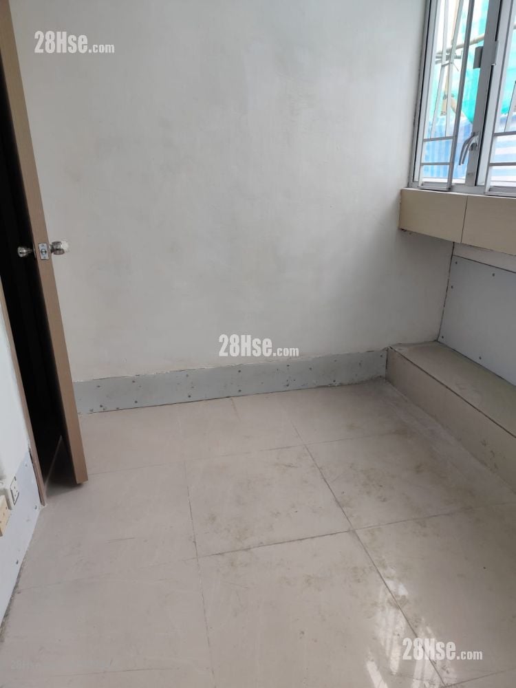 唐楼 售盘 5+ 房 , 5+ 浴室 662 平方尺