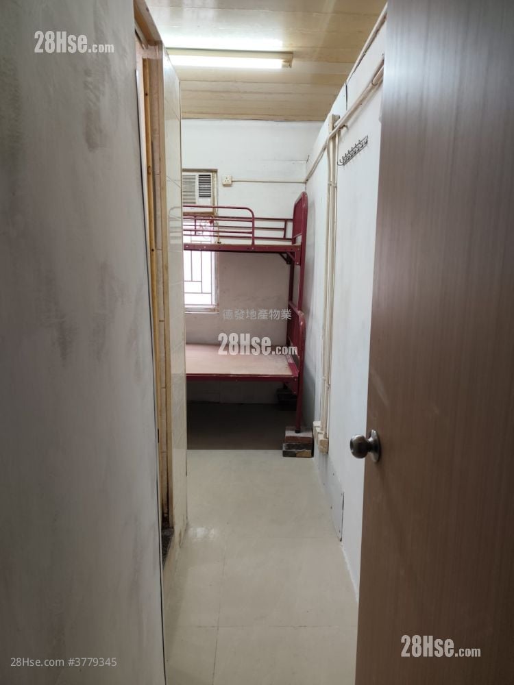 唐楼 售盘 5+ 房 , 5+ 浴室 662 平方尺