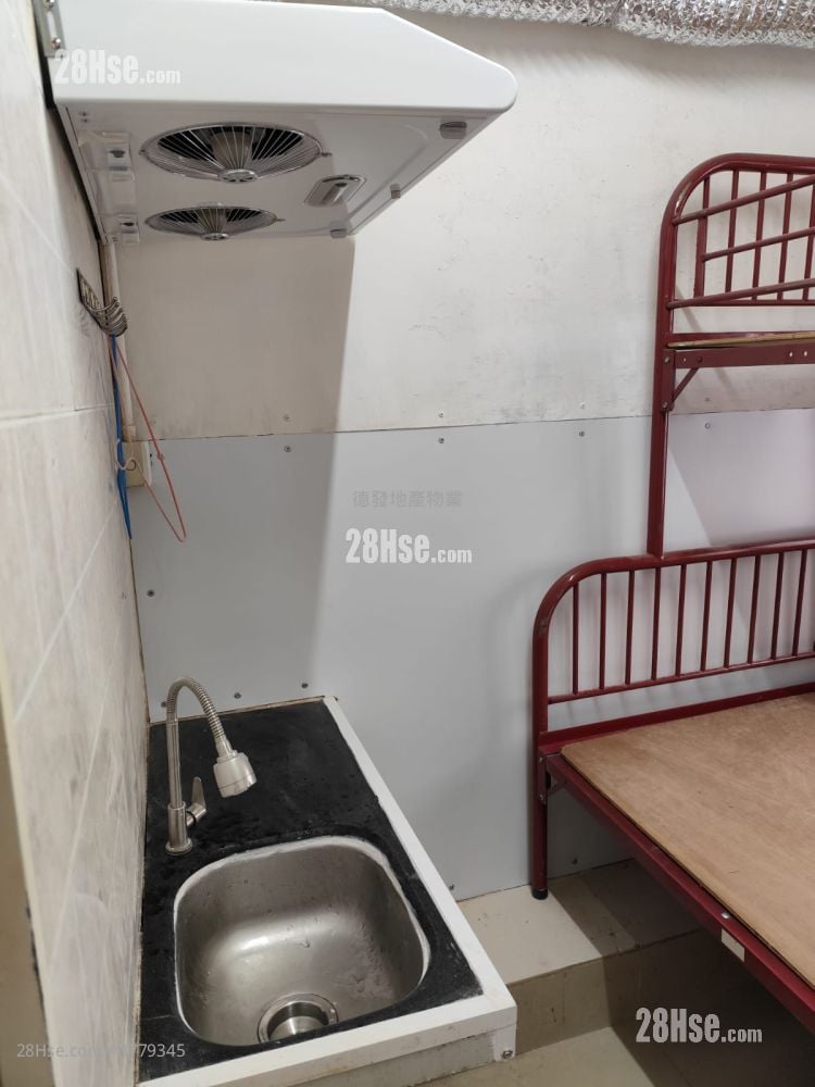 唐楼 售盘 5+ 房 , 5+ 浴室 662 平方尺