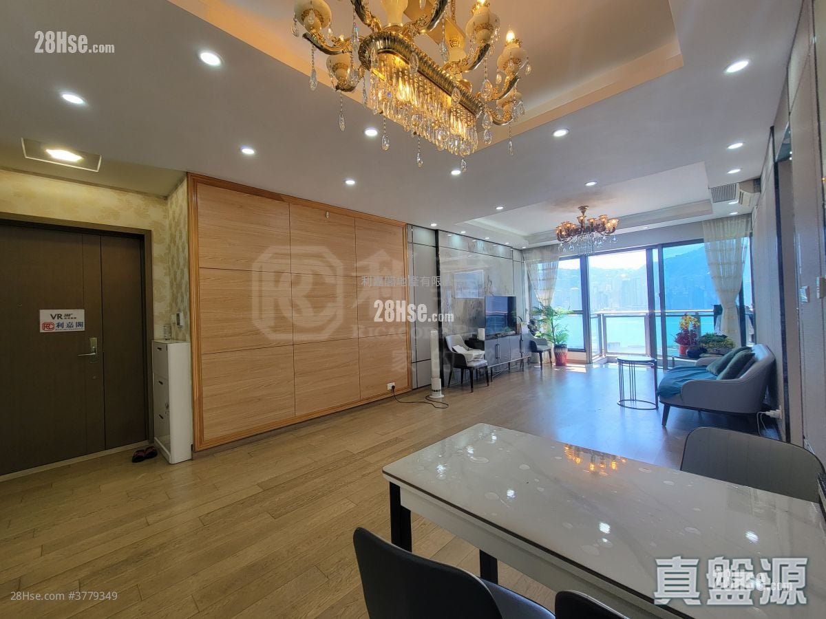 The Austin Sell 4 Bedrooms , 2 Bathrooms 1,478 ft²