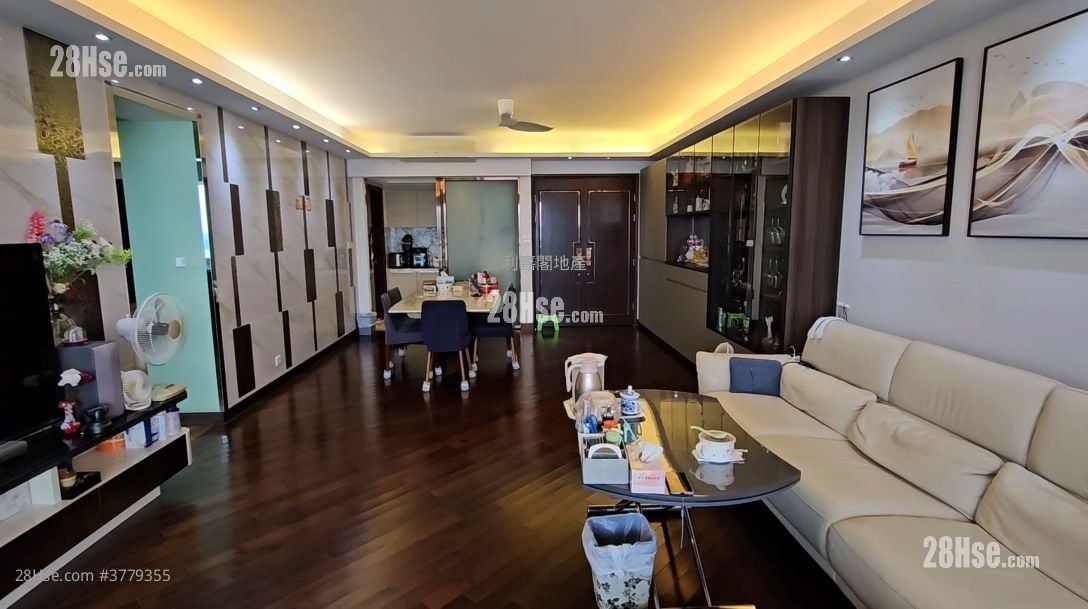 逸珑湾 售盘 4 房 , 3 浴室 1,770 平方尺