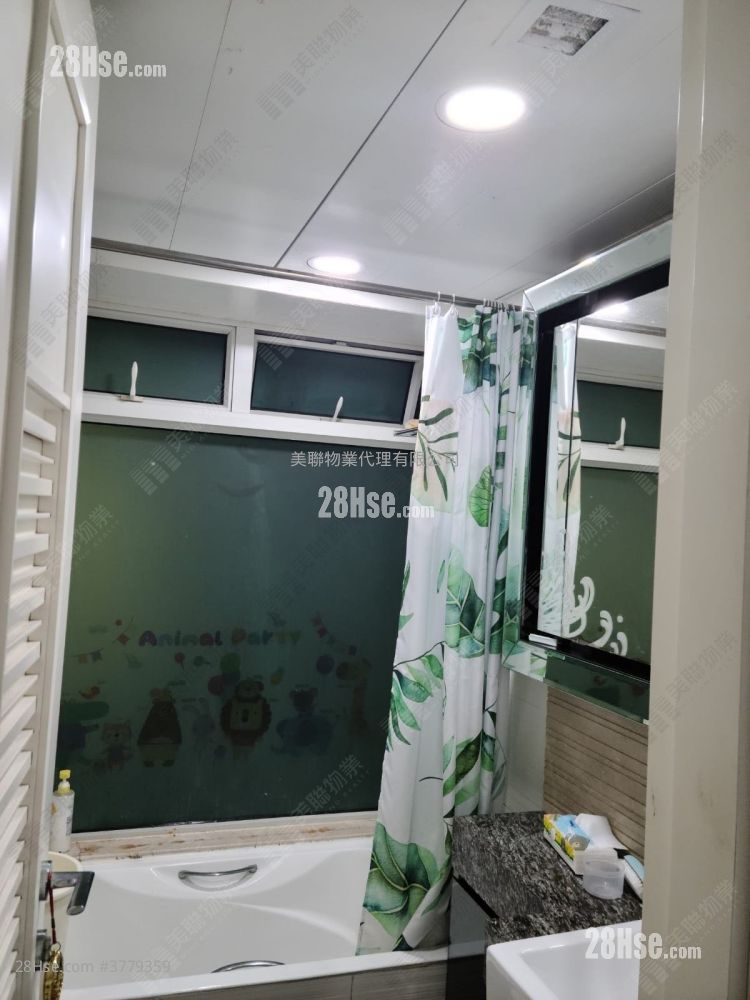 峻滢 售盘 3 房 , 2 浴室 694 平方尺