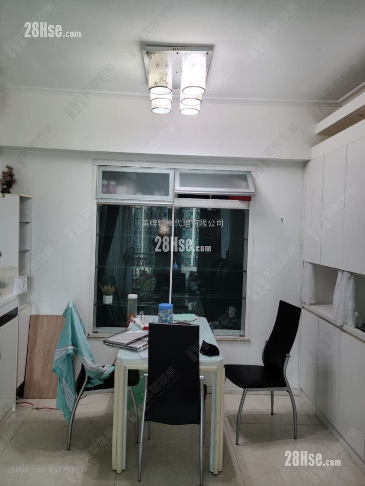 峻滢 售盘 3 房 , 2 浴室 694 平方尺