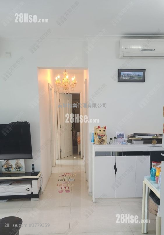 峻滢 售盘 3 房 , 2 浴室 694 平方尺