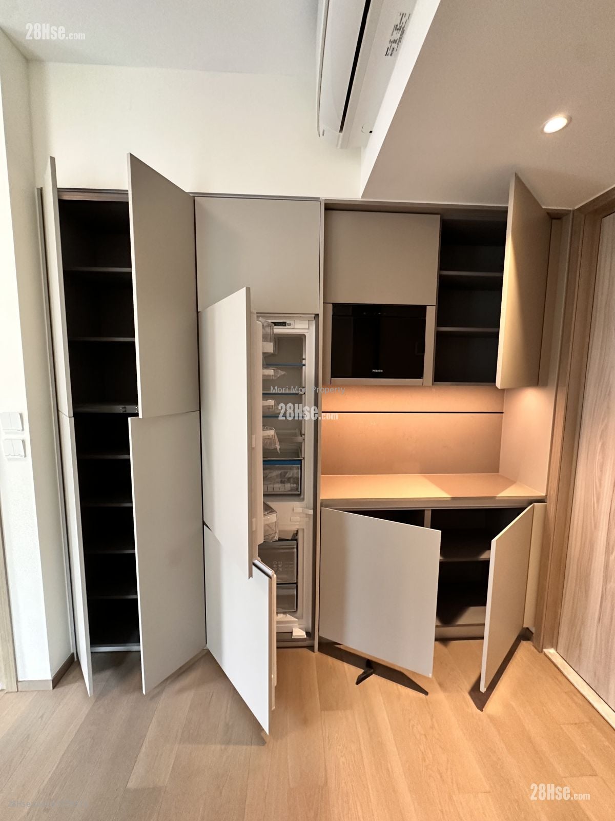 One Jardine's Lookout 租盘 2 房 , 1 浴室 379 平方尺