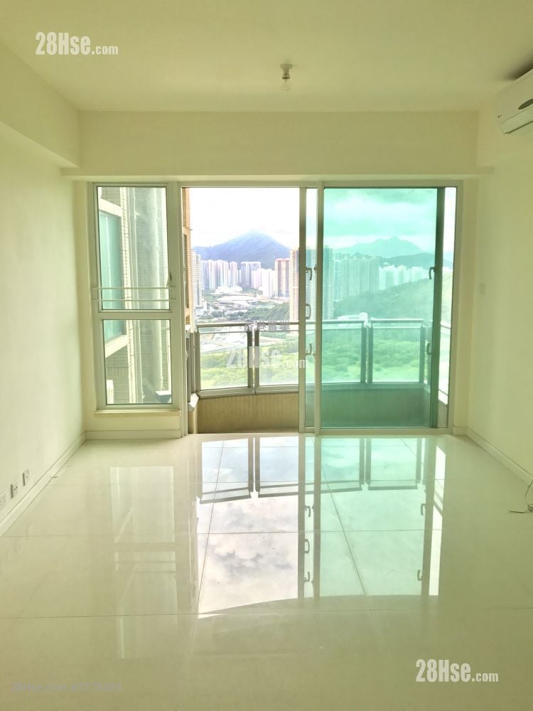 致蓝天 售盘 4 房 , 2 浴室 949 平方尺