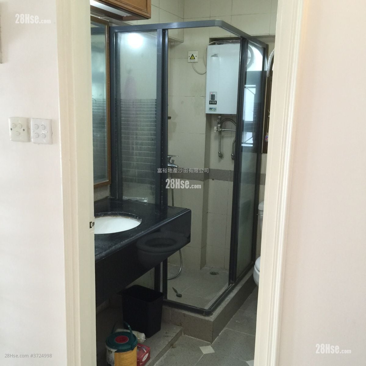 Kak Tin Village Sell 2 Bedrooms , 1 Bathroom 700 ft²
