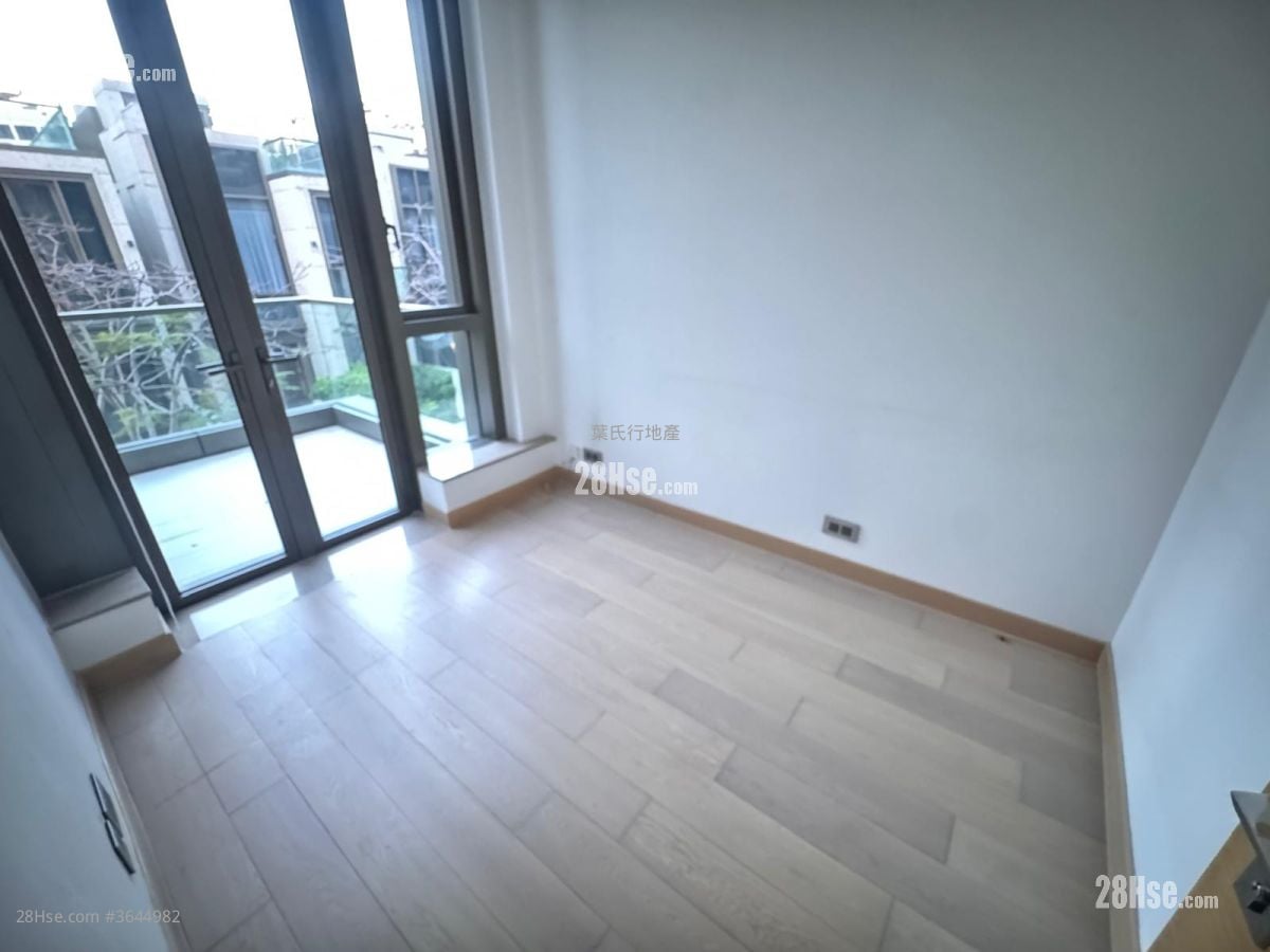 Napa Sell 4 Bedrooms , 2 Bathrooms 1,763 ft²