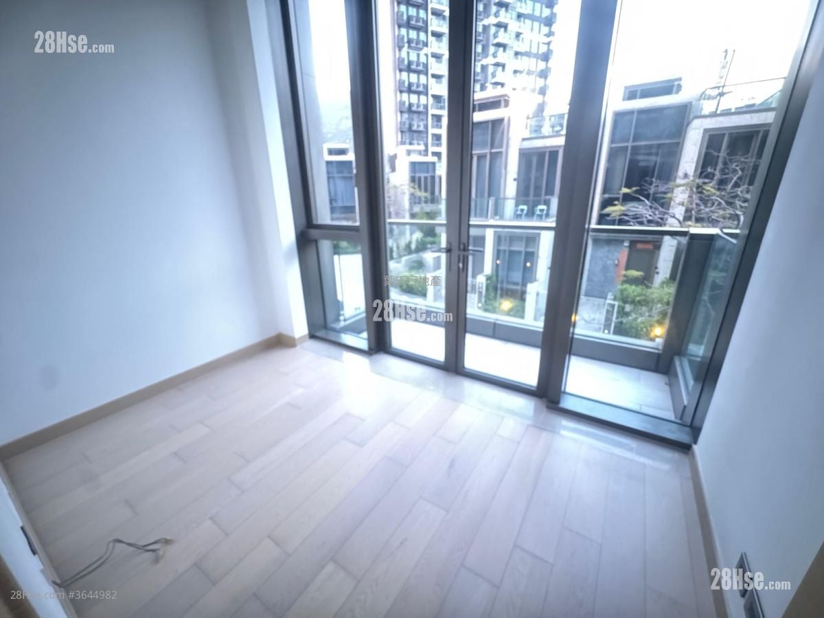 Napa Sell 4 Bedrooms , 2 Bathrooms 1,763 ft²