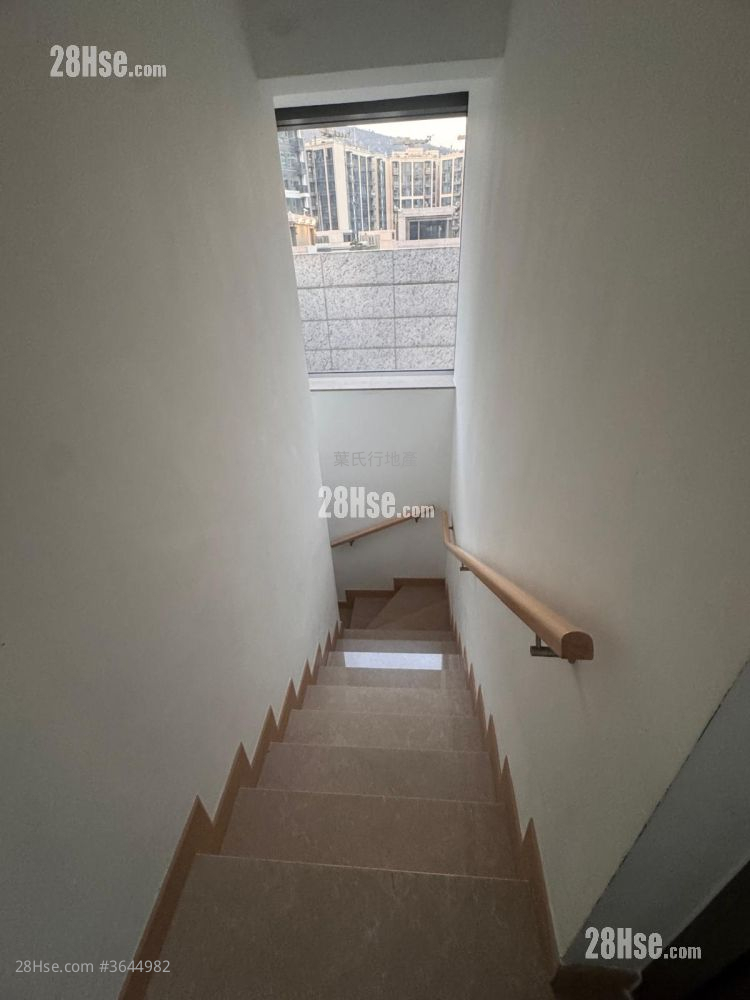 Napa Sell 4 Bedrooms , 2 Bathrooms 1,763 ft²