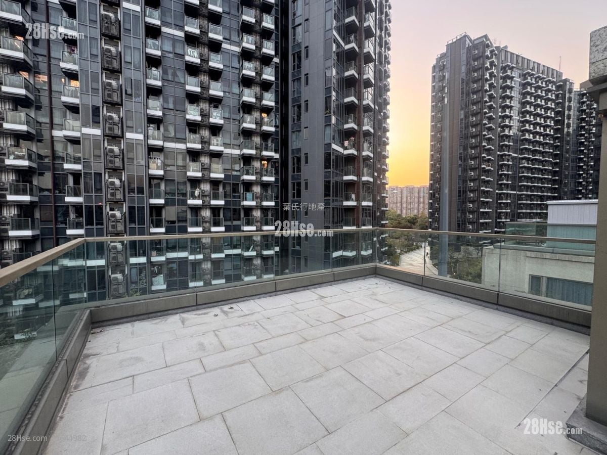 Napa Sell 4 Bedrooms , 2 Bathrooms 1,763 ft²