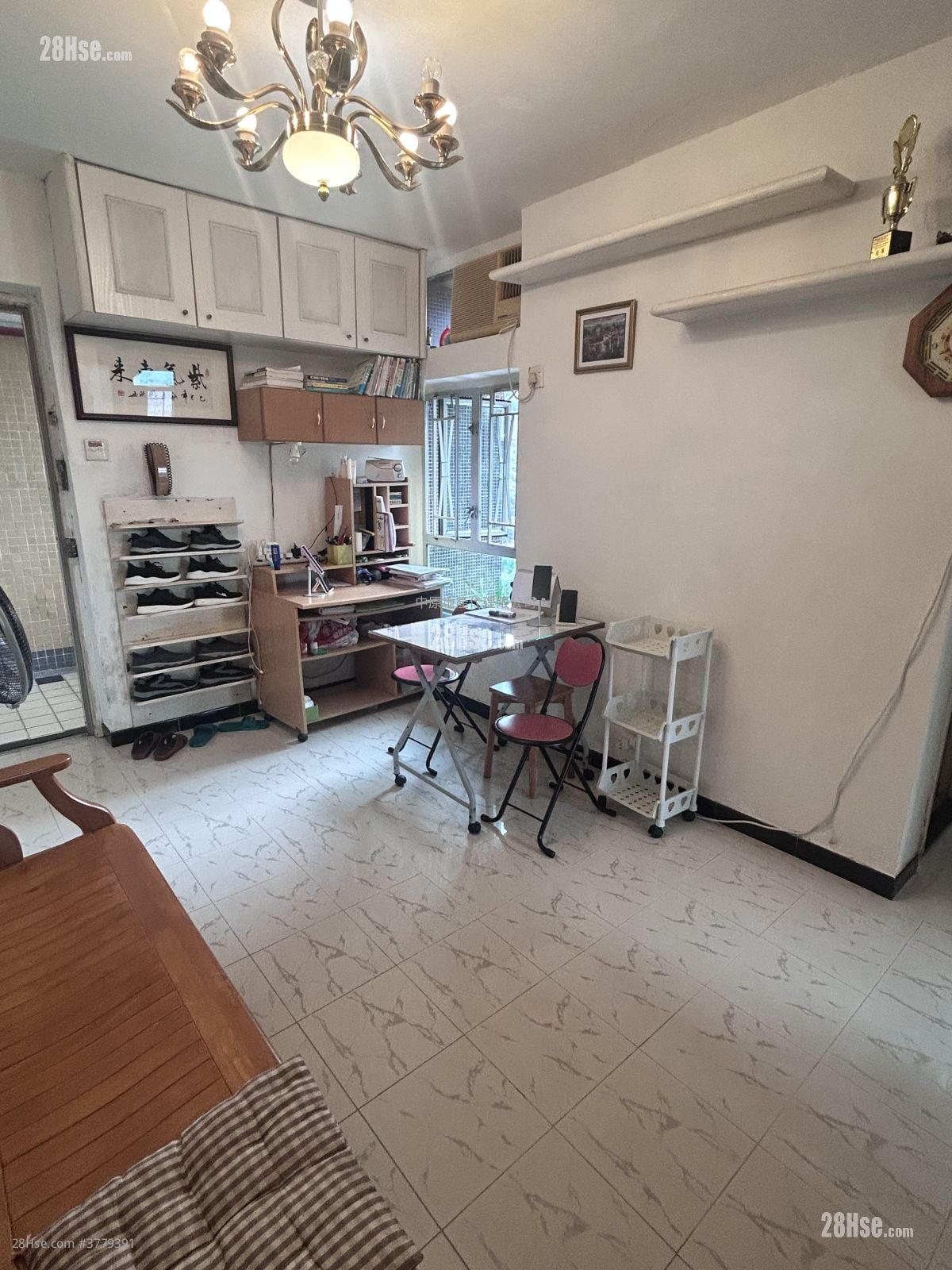 逸雅苑 售盘 2 房 374 平方尺