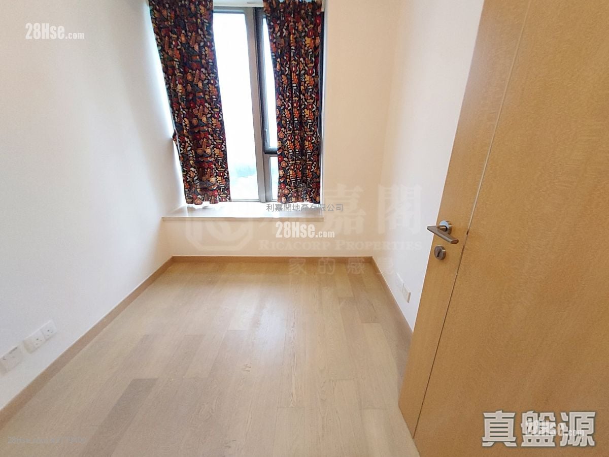 Grand Austin Rental 2 Bedrooms , 2 Bathrooms 580 ft²