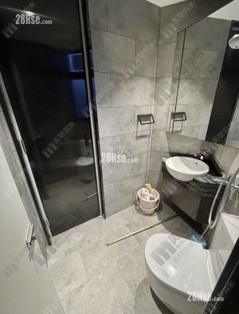 The Wings Sell 4 Bedrooms 1,238 ft²