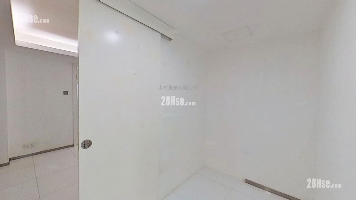 bedroom 3: Villa Cecil Rental 3 Bedrooms , 2 Bathrooms 962 ft²