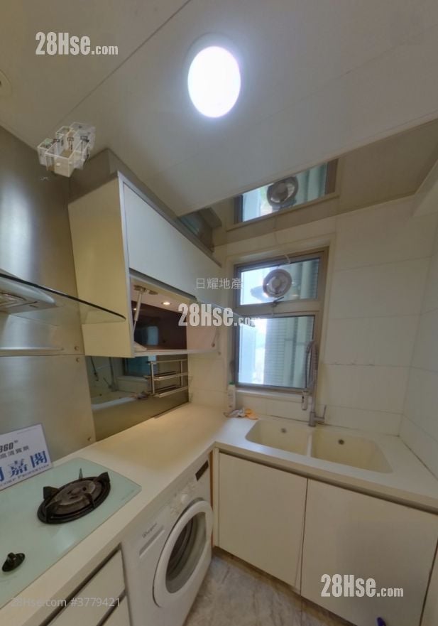 Harbour Green Rental 2 Bedrooms , 1 Bathroom 473 ft²