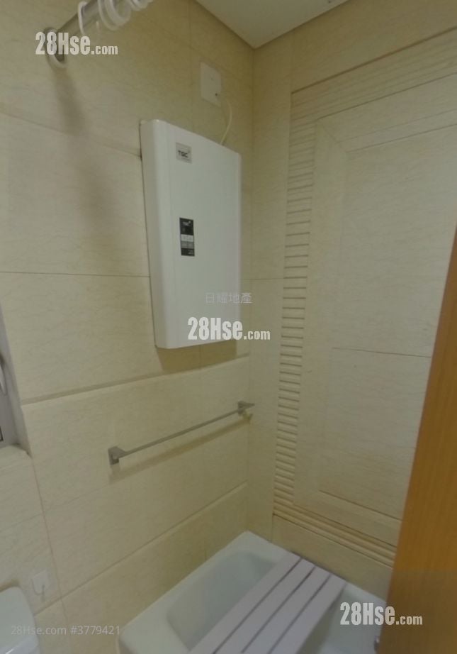 Harbour Green Rental 2 Bedrooms , 1 Bathroom 473 ft²