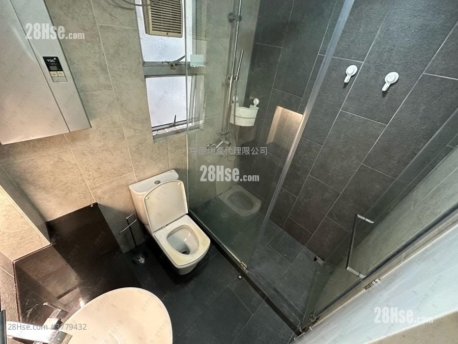 万豪阁 售盘 1 房 397 平方尺