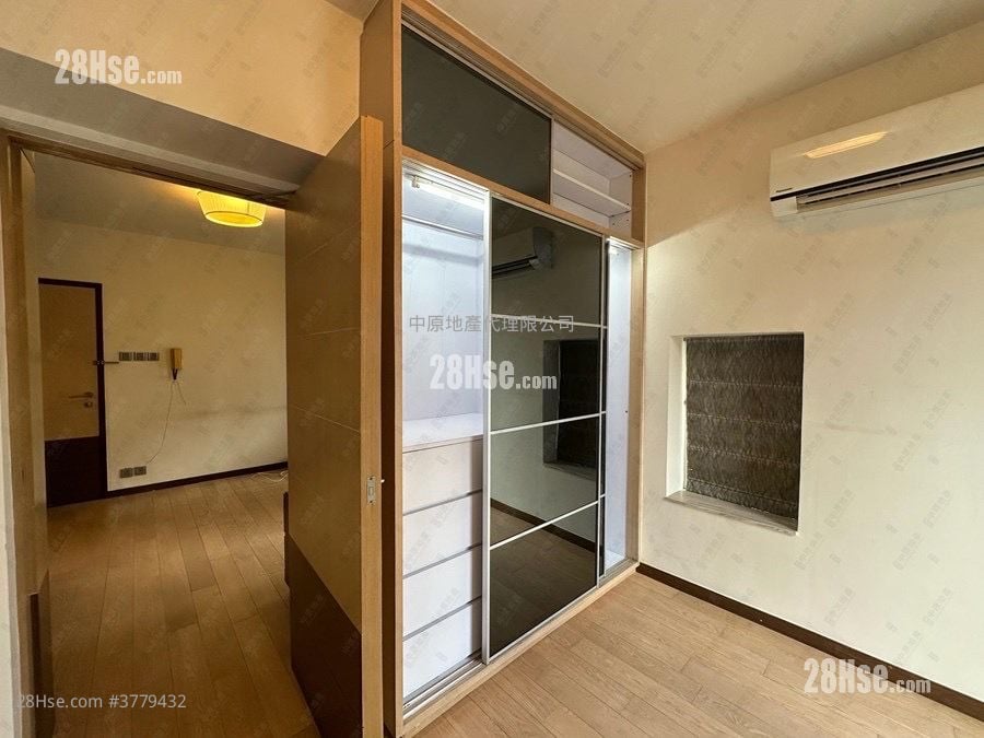 万豪阁 售盘 1 房 397 平方尺