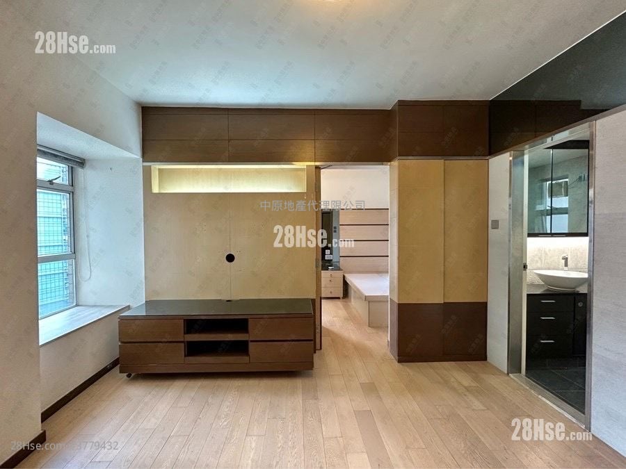 万豪阁 售盘 1 房 397 平方尺