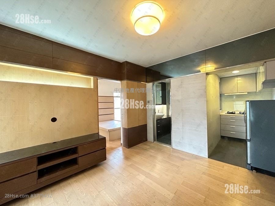 万豪阁 售盘 1 房 397 平方尺