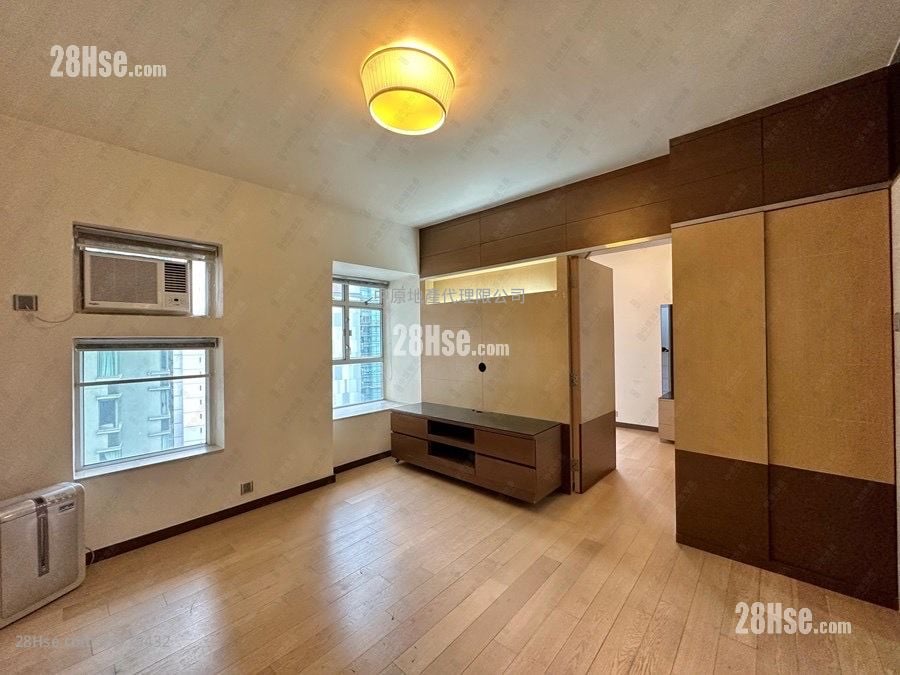 万豪阁 售盘 1 房 397 平方尺