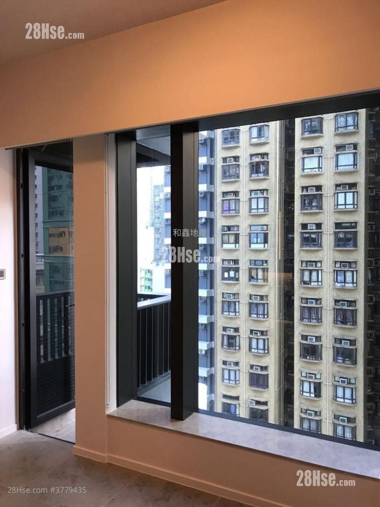 瑧璈 租盘 开放式间隔 , 1 浴室 299 平方尺