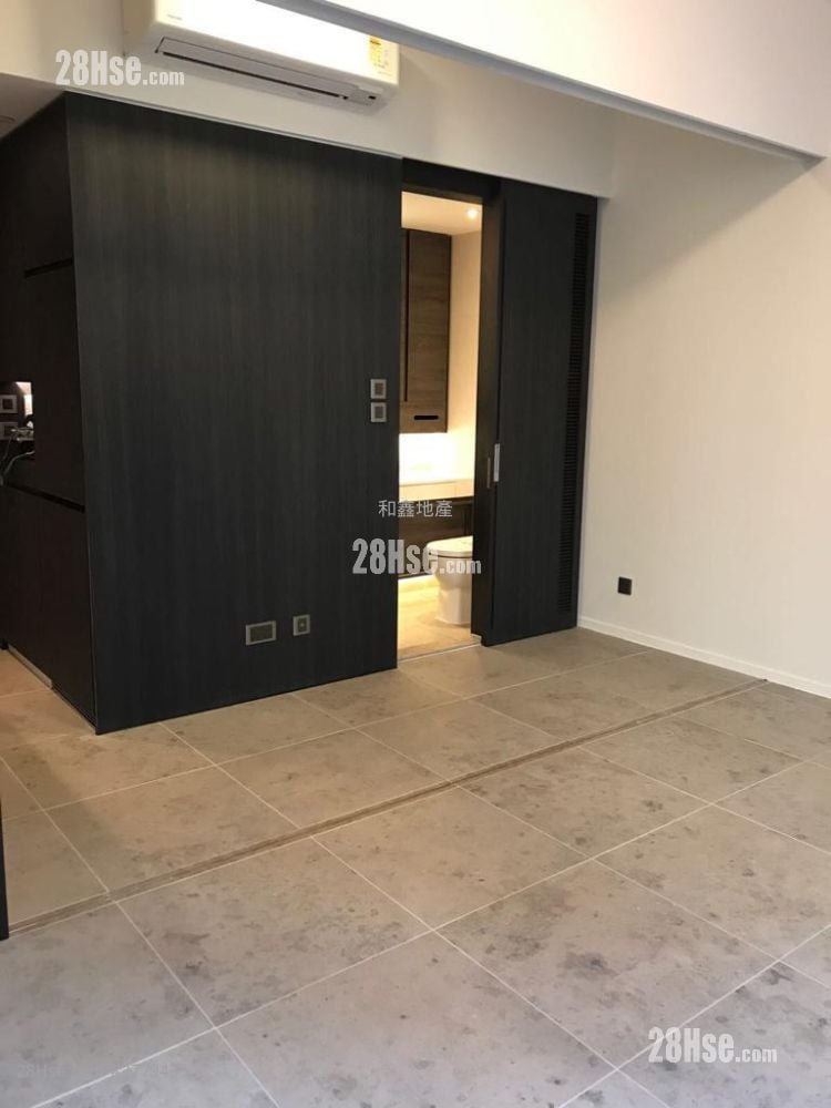 瑧璈 租盘 开放式间隔 , 1 浴室 299 平方尺